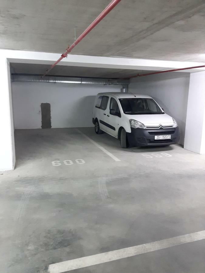 Apartments Abelija Zagreb Extérieur photo